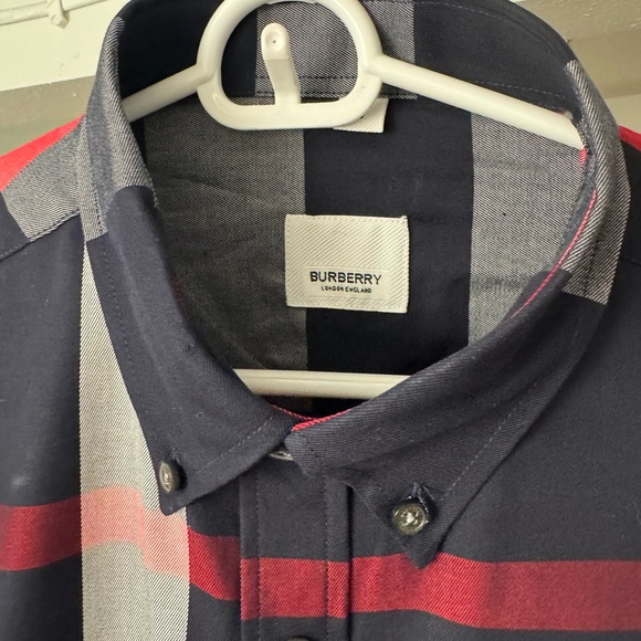 Burberry Men's Red and Black Shirt